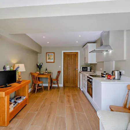 Hébergement de vacances 1 Bed In Oc-92519 *